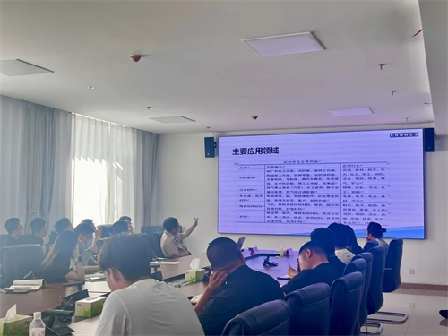 La industria de Aramid se reúne en Baotou, el gobierno y las empresas trazan conjuntamente un plan: la oficina de promoción de inversiones hace esfuerzos precisos para construir una nueva industria de materiales Highland